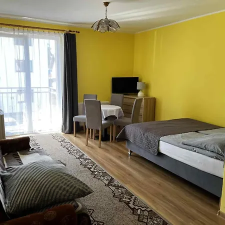 Przy Lesie Maison d'hôtes Międzywodzie